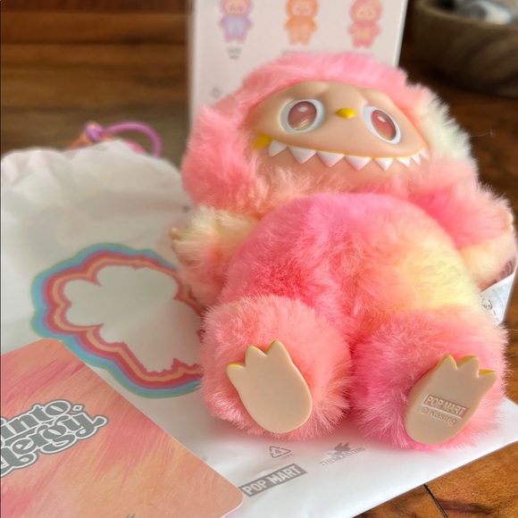 Authentic Pop Mart Big Into Energy Labubu- Loyalty New Unboxed - Picture 7 of 10